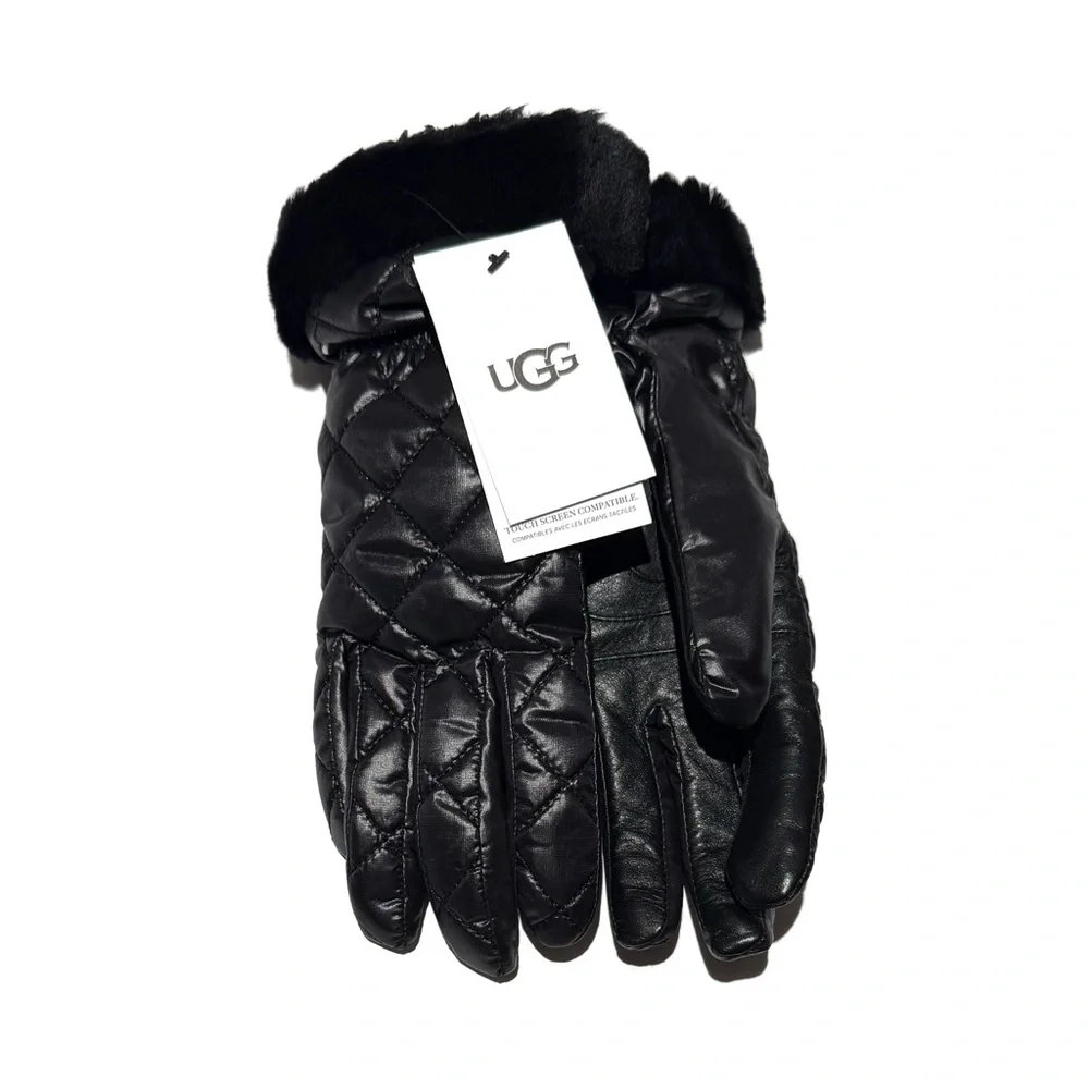 UGG Black Quilted Touchscreen Leather Gloves NWT